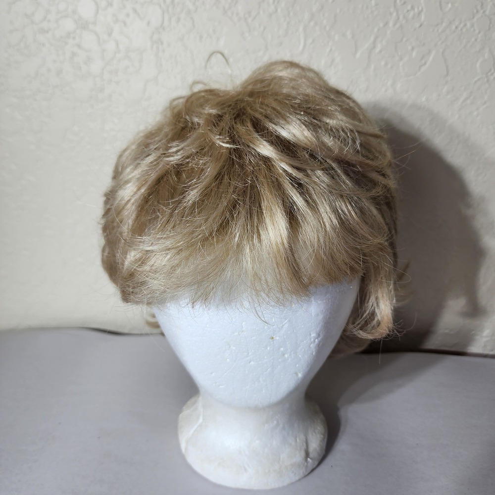 Paula Young Short Blonde Layered Synthetic Wig A5032‎ AVG Curly Pixie Cut